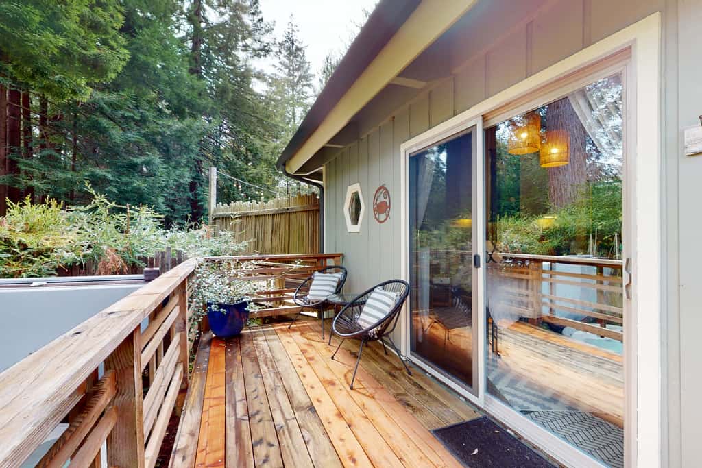 Mendocino Cozy Cabin-Large Patio, Grill & Garden