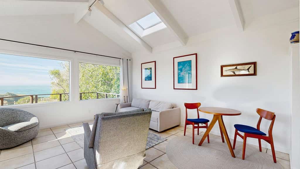 Perched on the Bluff - Casita