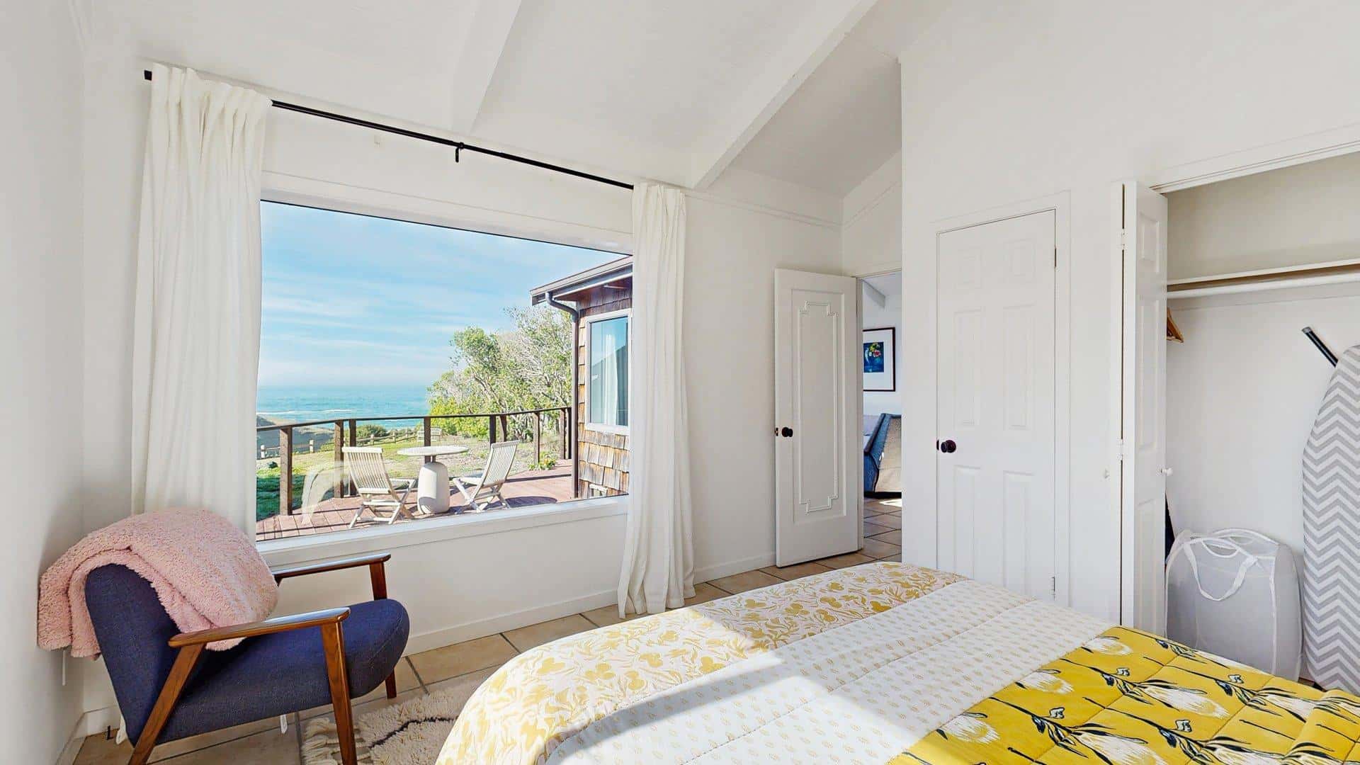 Oceanfront cottage with beach views & deck