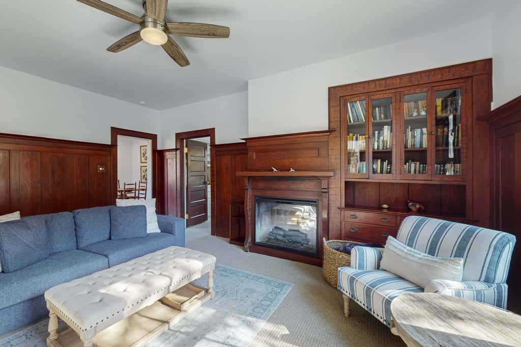 Prime Mendocino Retreat with Hot Tub & 2 Kitchens