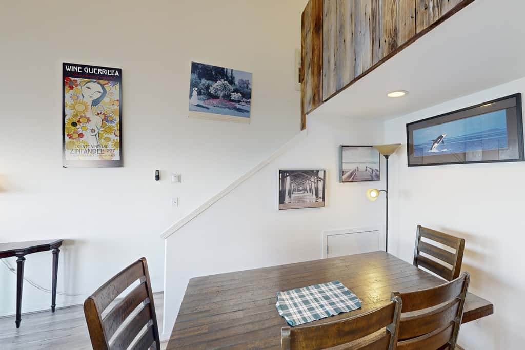 Dog Friendly Waterfront Loft with Seawall and Ocean Views One Block to Harbor