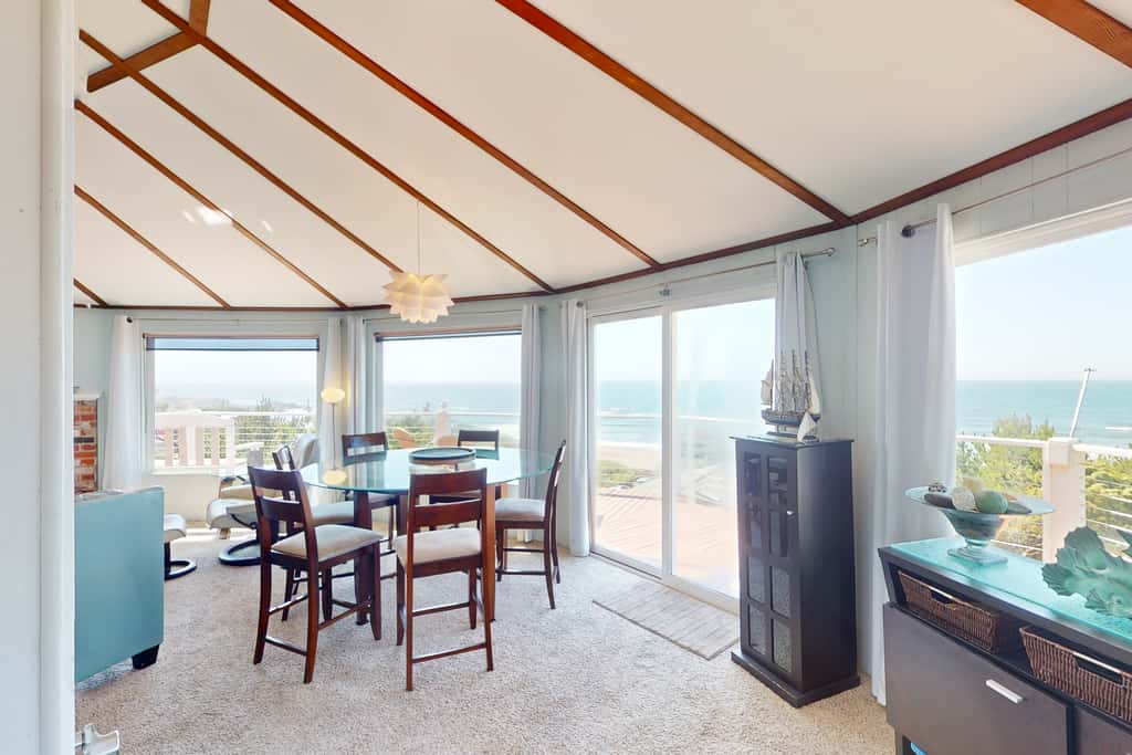 Dog friendly home with great decks and stunning ocean views