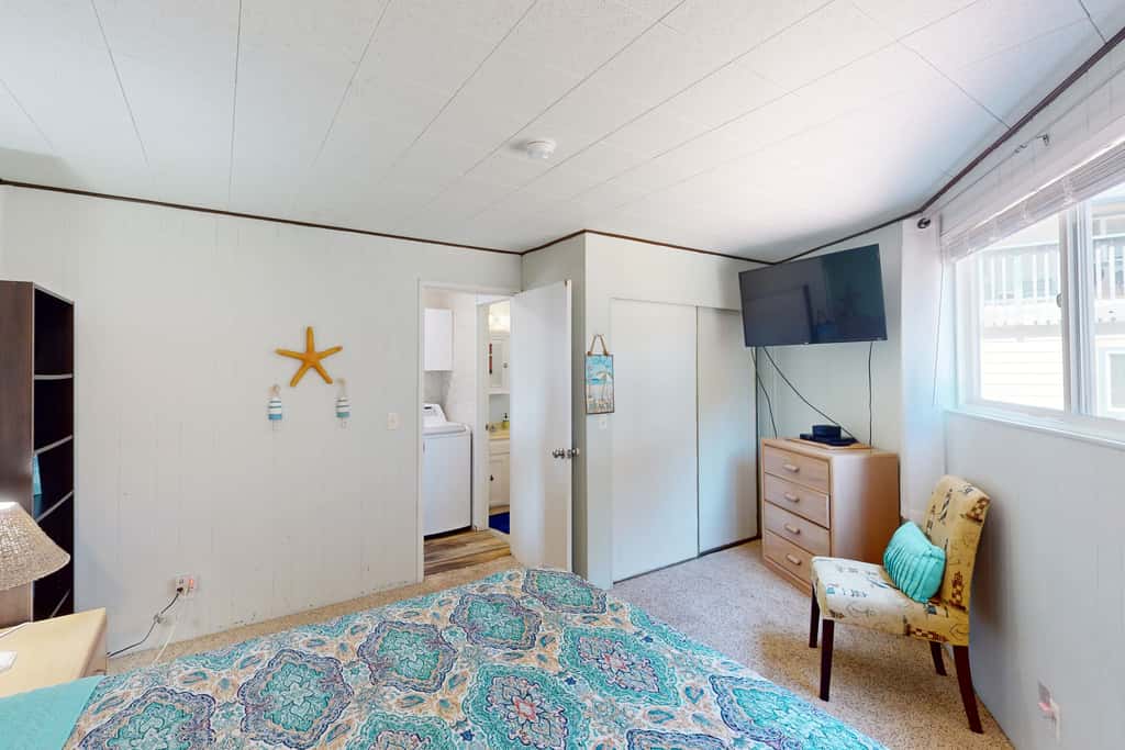 Dog friendly home with great decks and stunning ocean views