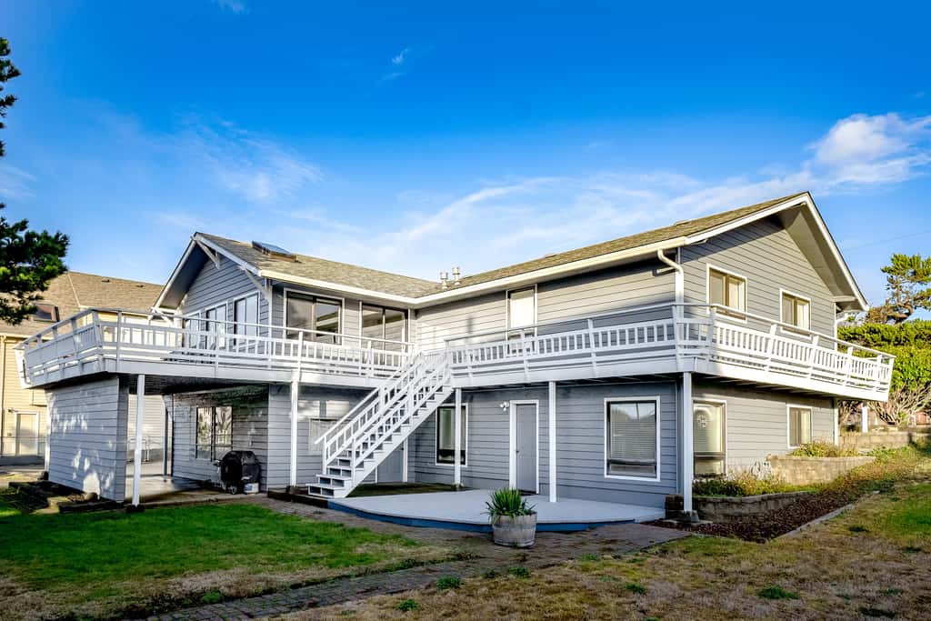 Homey dog friendly house with partial ocean views gas fireplaces and gas grill