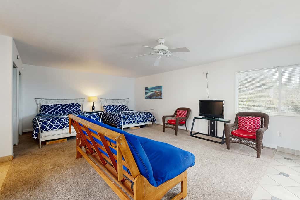 Unique and spacious home with private hot tub game room and great ocean views