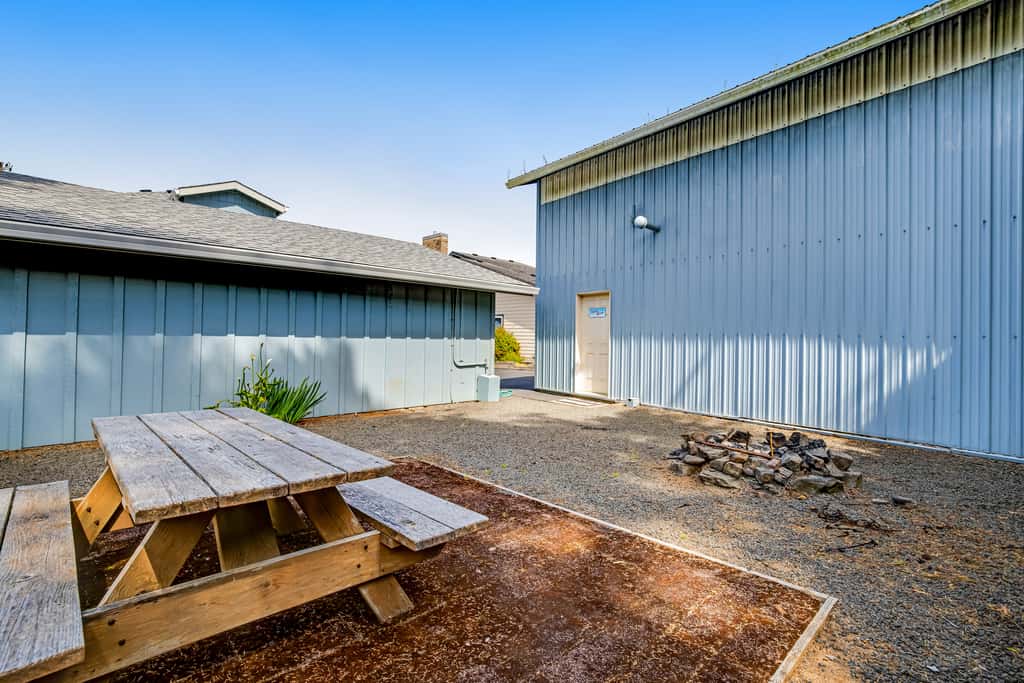 Unique and spacious home with private hot tub game room and great ocean views