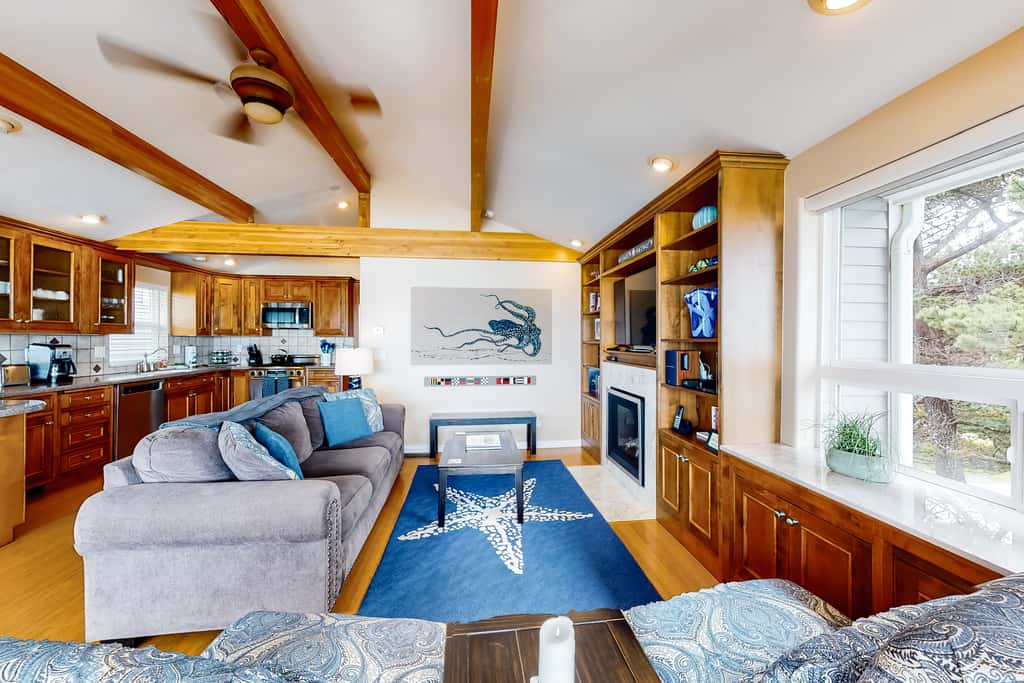 Oceanfront Beach Getaway with Amazing Views | Walk to the Beach
