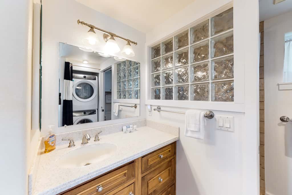 Oceanfront Beach Getaway with Amazing Views | Walk to the Beach