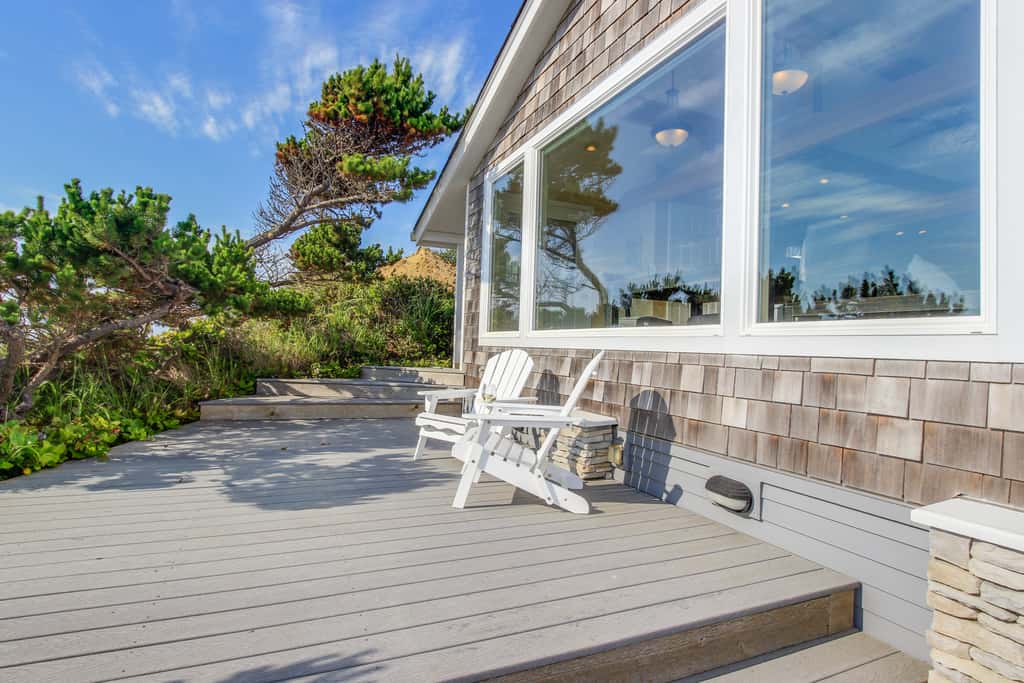 Oceanfront Beach Getaway with Amazing Views | Walk to the Beach