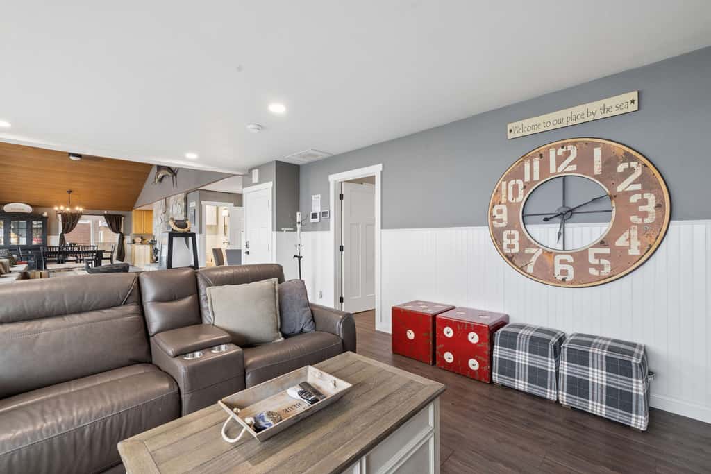 Oceanfront dog friendly house with deck private hot tub and stunning views