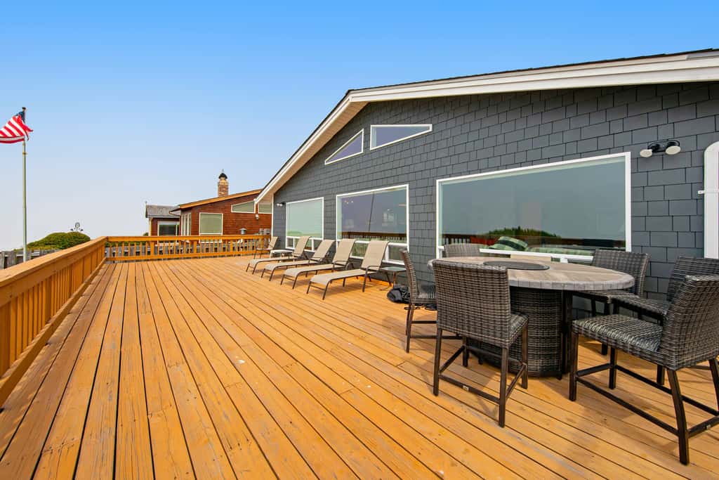Oceanfront dog friendly house with deck private hot tub and stunning views