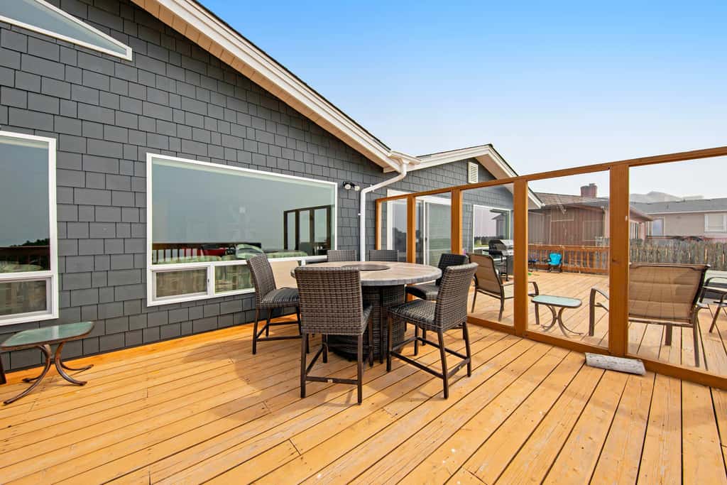 Oceanfront dog friendly house with deck private hot tub and stunning views