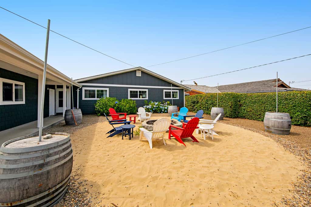 Oceanfront dog friendly house with deck private hot tub and stunning views