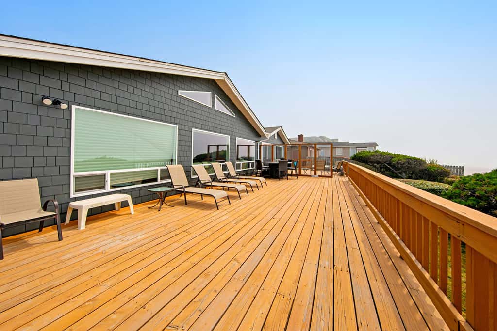 Oceanfront dog friendly house with deck private hot tub and stunning views
