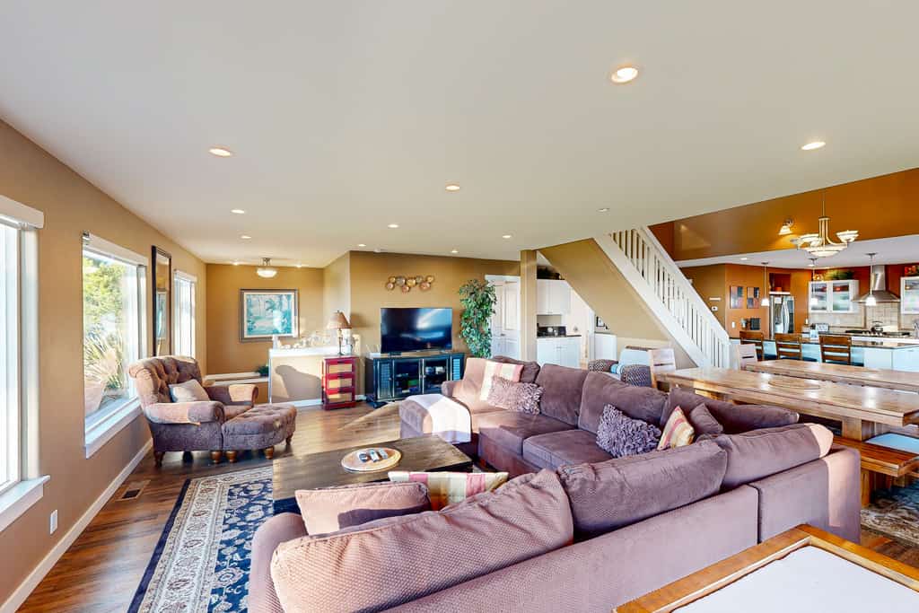 Crystal Rose Luxury Home
