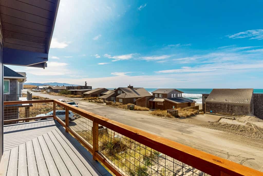 The Kiwanda Surf House
