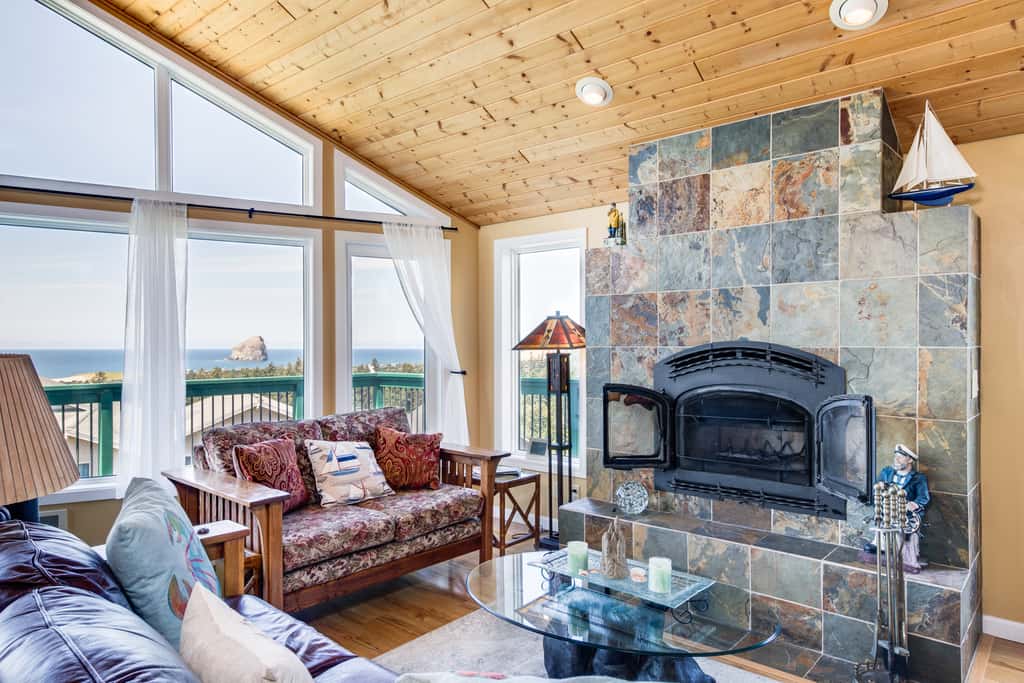 Bright and open hillside home with sprawling ocean views