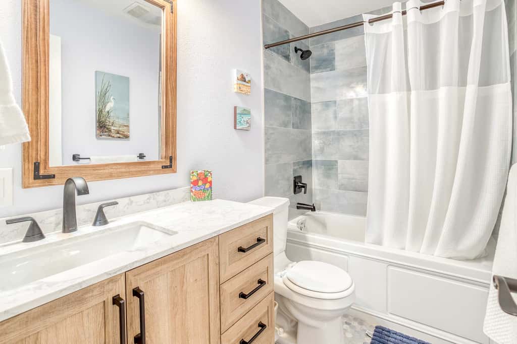 Oceanfront ground level condo with fireplace and updated kitchen dog friendly