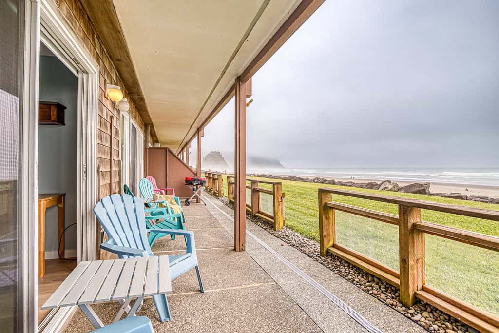 Oceanfront ground level condo with fireplace and updated kitchen dog friendly