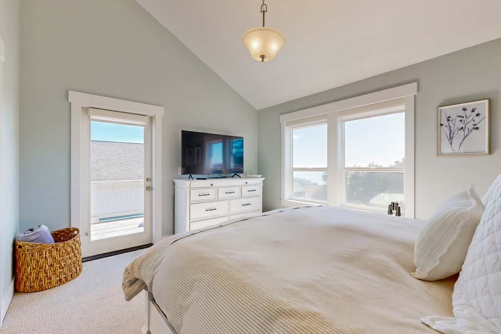 Discover Coastal Bliss Your Perfect Retreat Awaits in Lincoln City