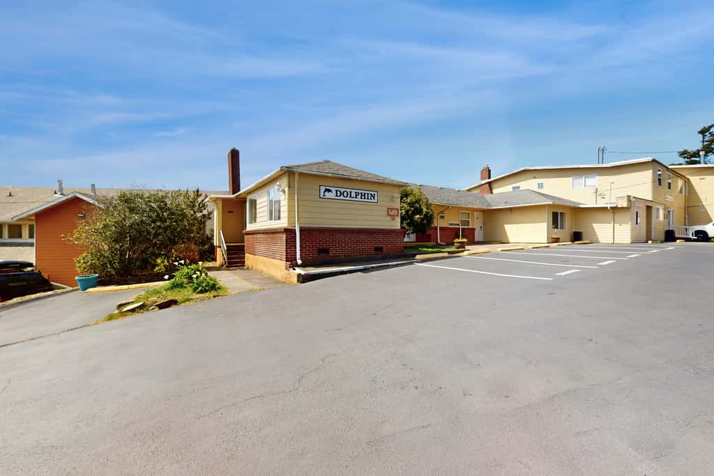 Dog Friendly Studio Condo with Ocean Views and Nearby Beach Access