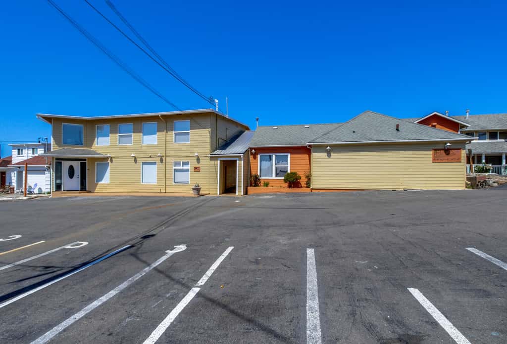 Dog Friendly Studio Condo with Ocean Views and Nearby Beach Access