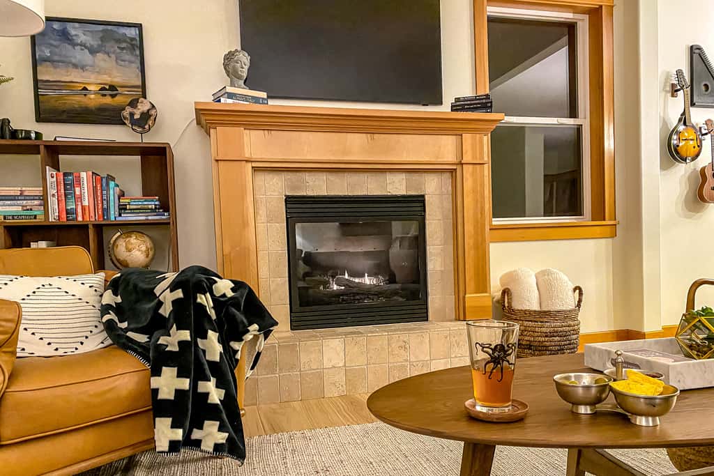 Dog friendly home with ocean views deck washer dryer grill and fireplace