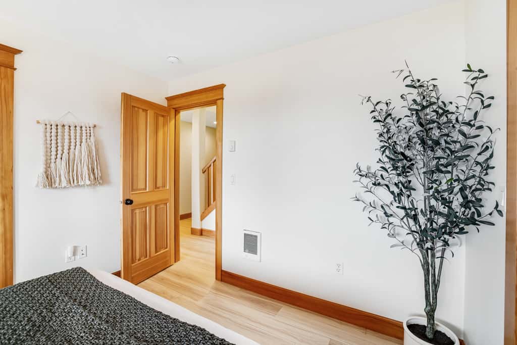Dog friendly home with ocean views deck washer dryer grill and fireplace