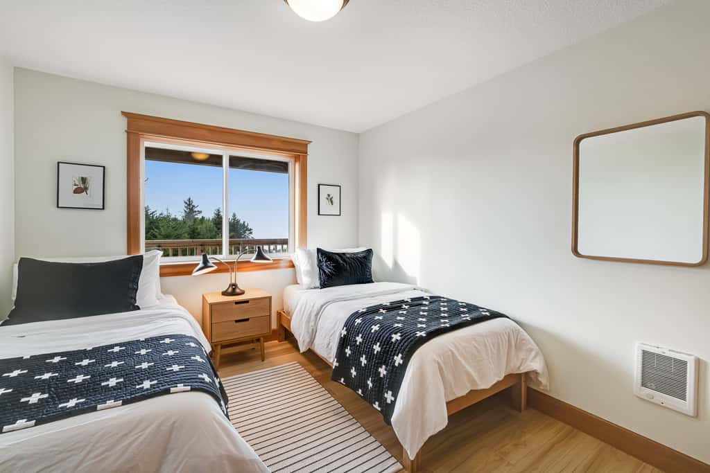 Dog friendly home with ocean views deck washer dryer grill and fireplace