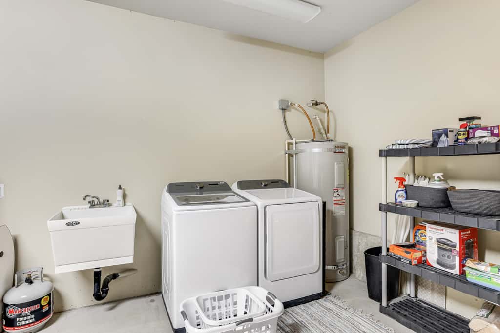 Dog friendly home with ocean views deck washer dryer grill and fireplace