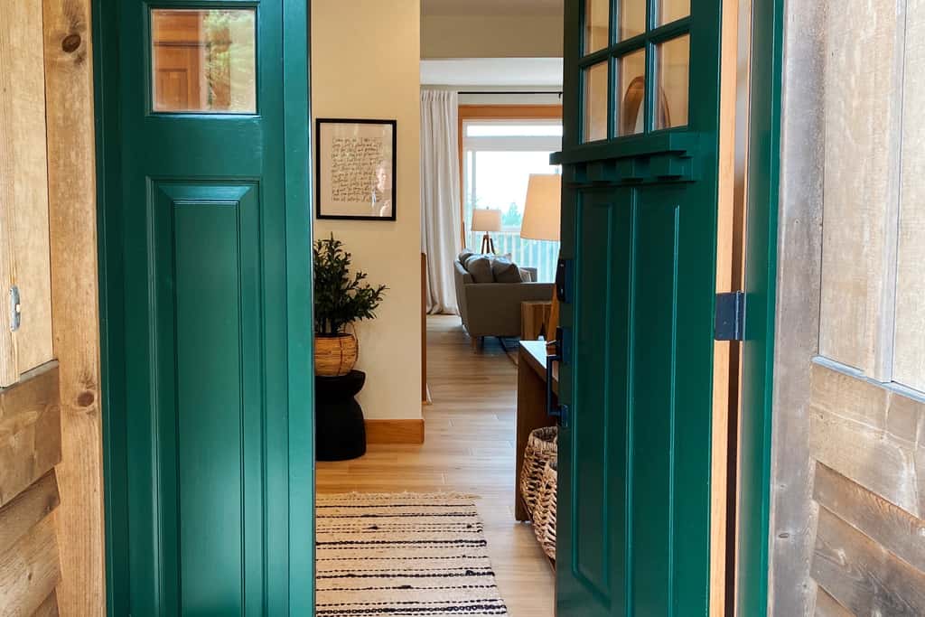 Dog friendly home with ocean views deck washer dryer grill and fireplace