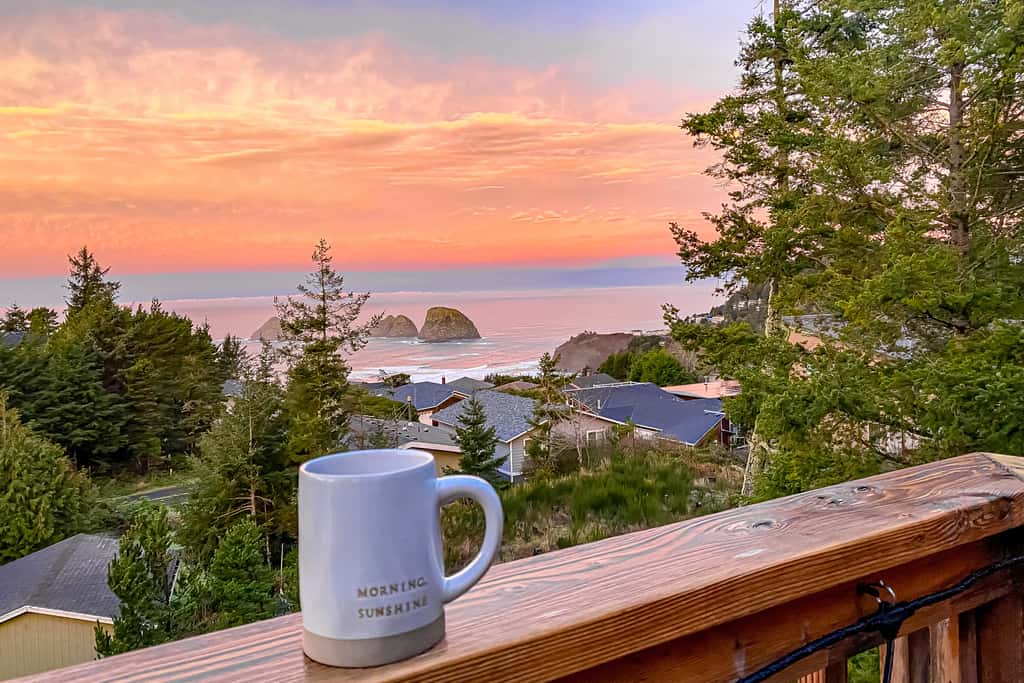 Dog friendly home with ocean views deck washer dryer grill and fireplace