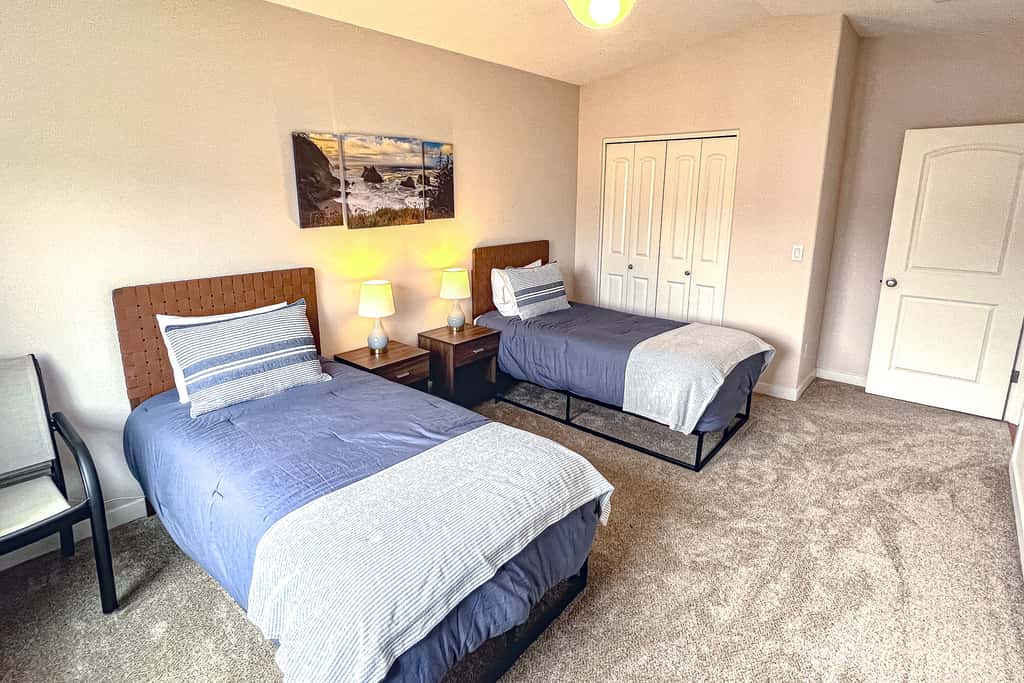 Spectacular ocean view home with fireplace and large decks dog friendly