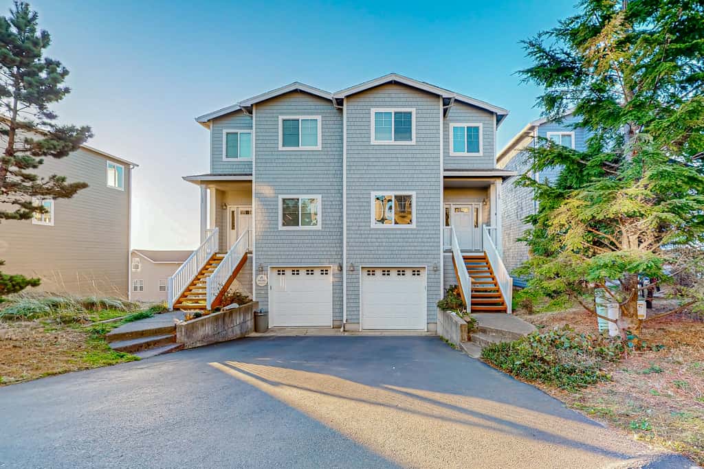 Spectacular ocean view home with fireplace and large decks dog friendly