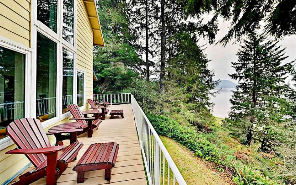 Custom dog friendly home with Netarts Bay views includes a separate casita