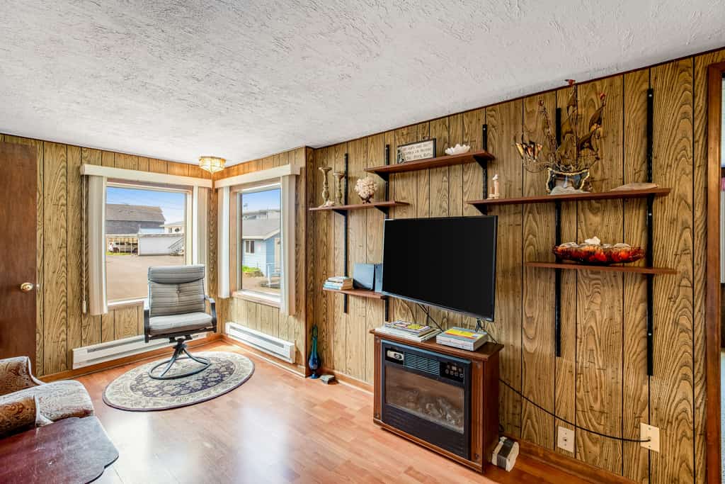 Stone's Beach House