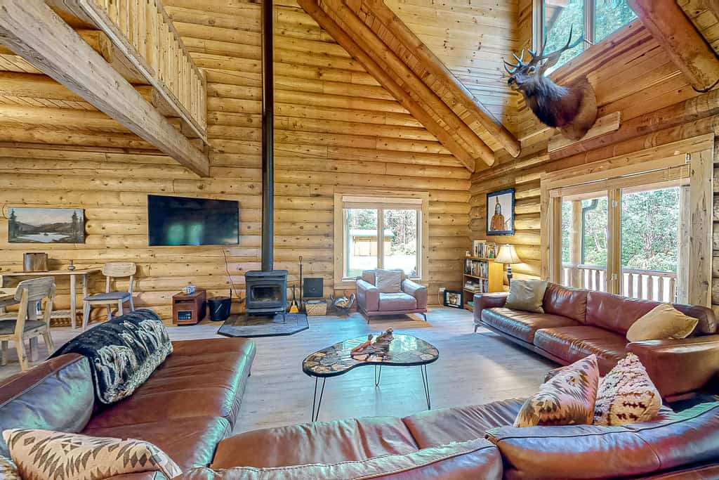 Misty Mountain Lodge