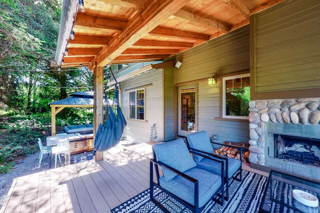 Creekside Retreat
