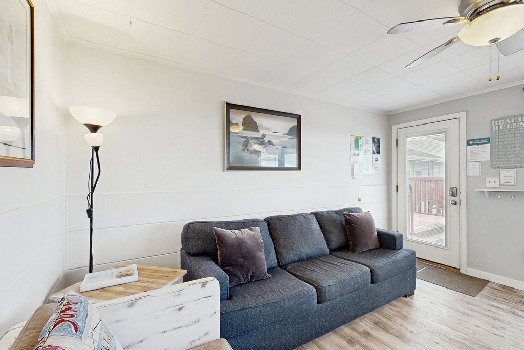 Dog Friendly Waterfront Condo with Ocean Views and Nearby Beach Access