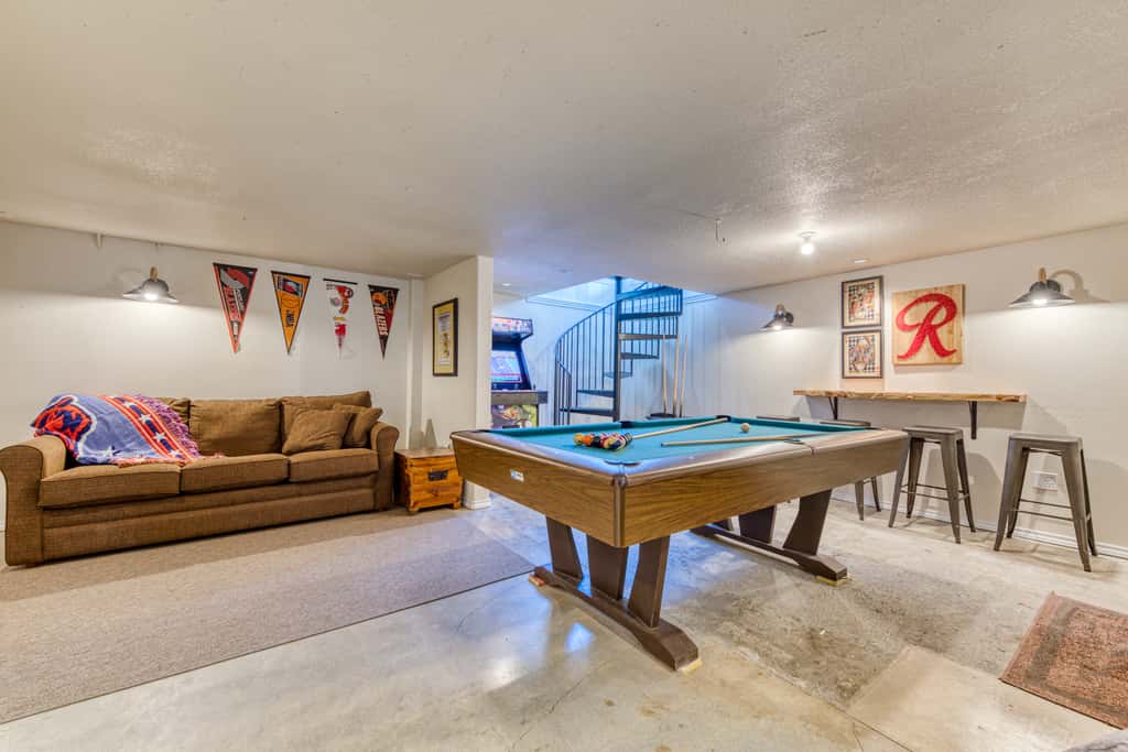 Oceanfront dog friendly beach house with game room and plenty of room