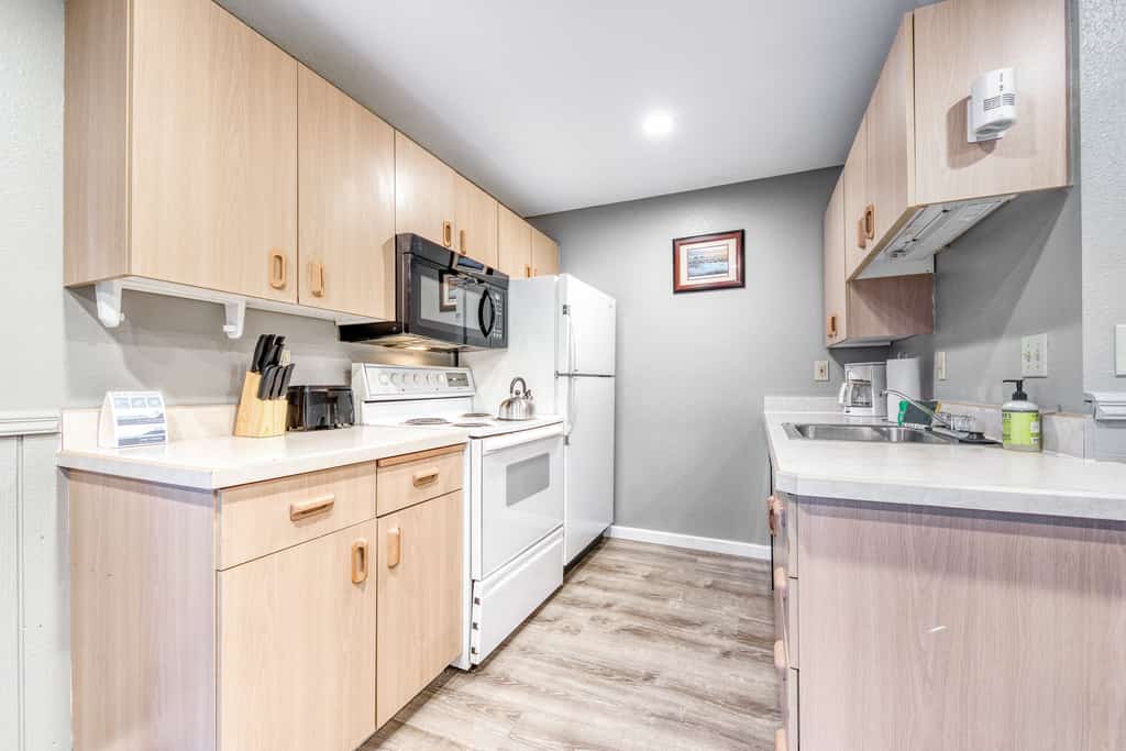 Sea Treasures Inn #211 & #212