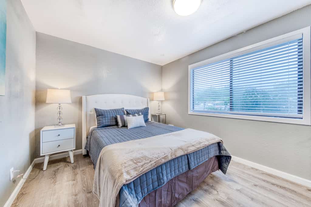 Sea Treasures Inn