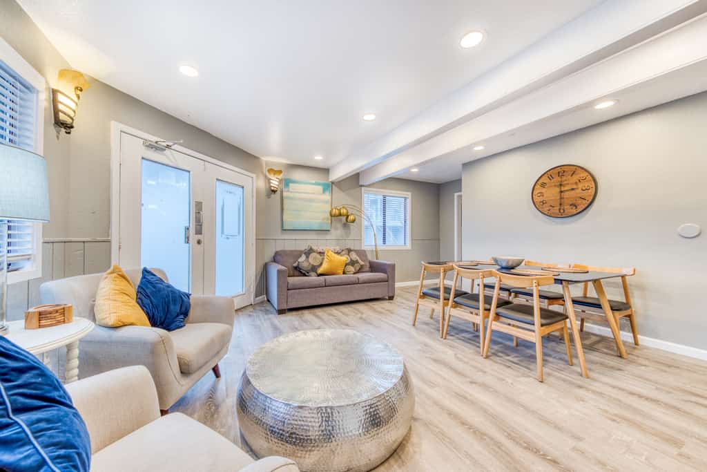 Sea Treasures Inn Unit #100