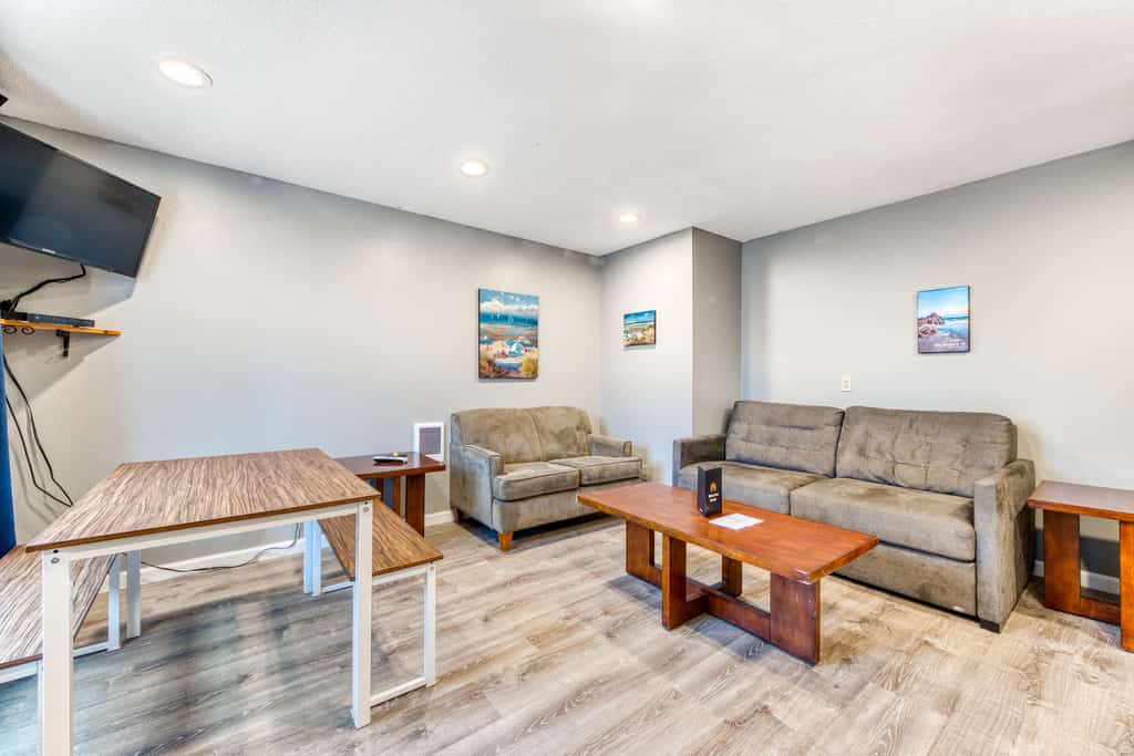 Sea Treasures Inn #114 & #115