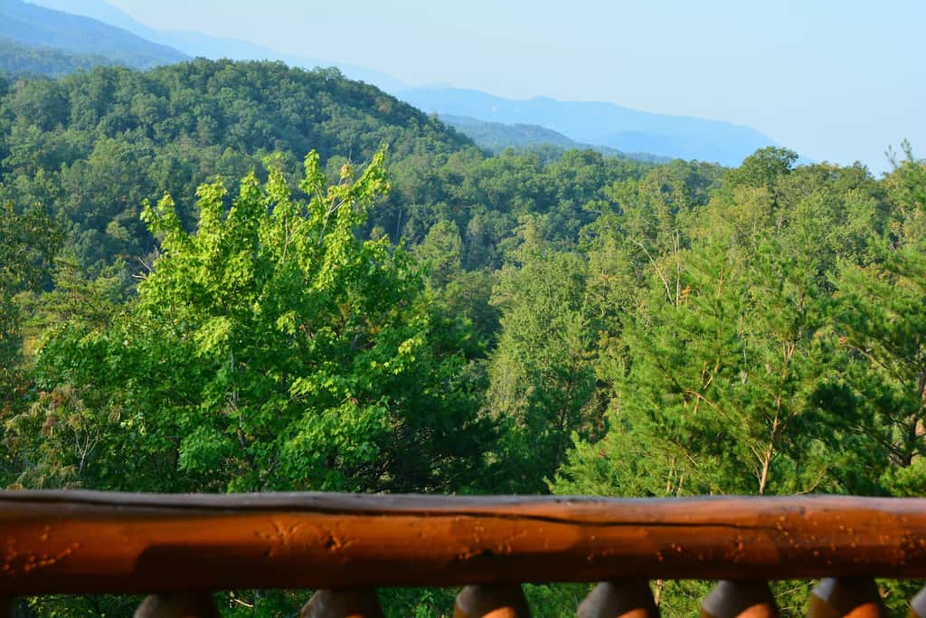 Scenic Getaway, Sleeps 8・Views・Games・Hot tub