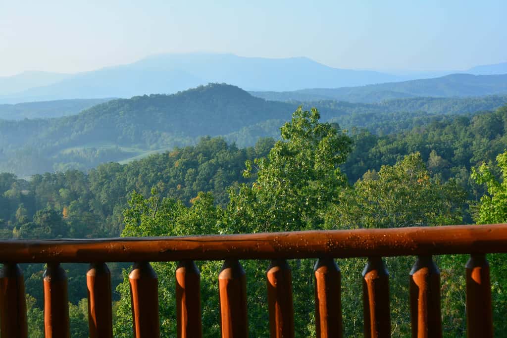 Scenic Getaway, Sleeps 8・Views・Games・Hot tub