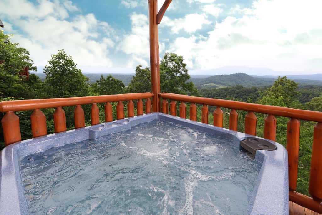Scenic Getaway, Sleeps 8・Views・Games・Hot tub
