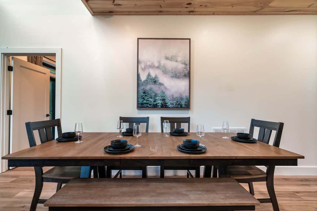 Modern Luxe N Smokies, Sleeps 10・Games・Hot Tub