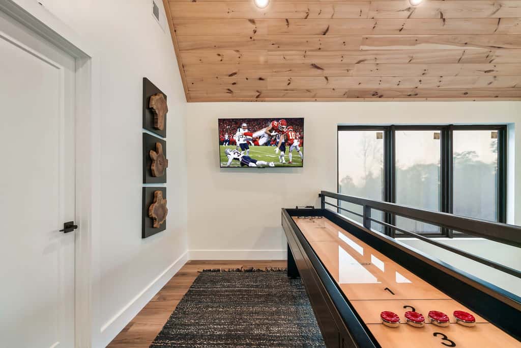 Modern Luxe N Smokies, Sleeps 10・Games・Hot Tub