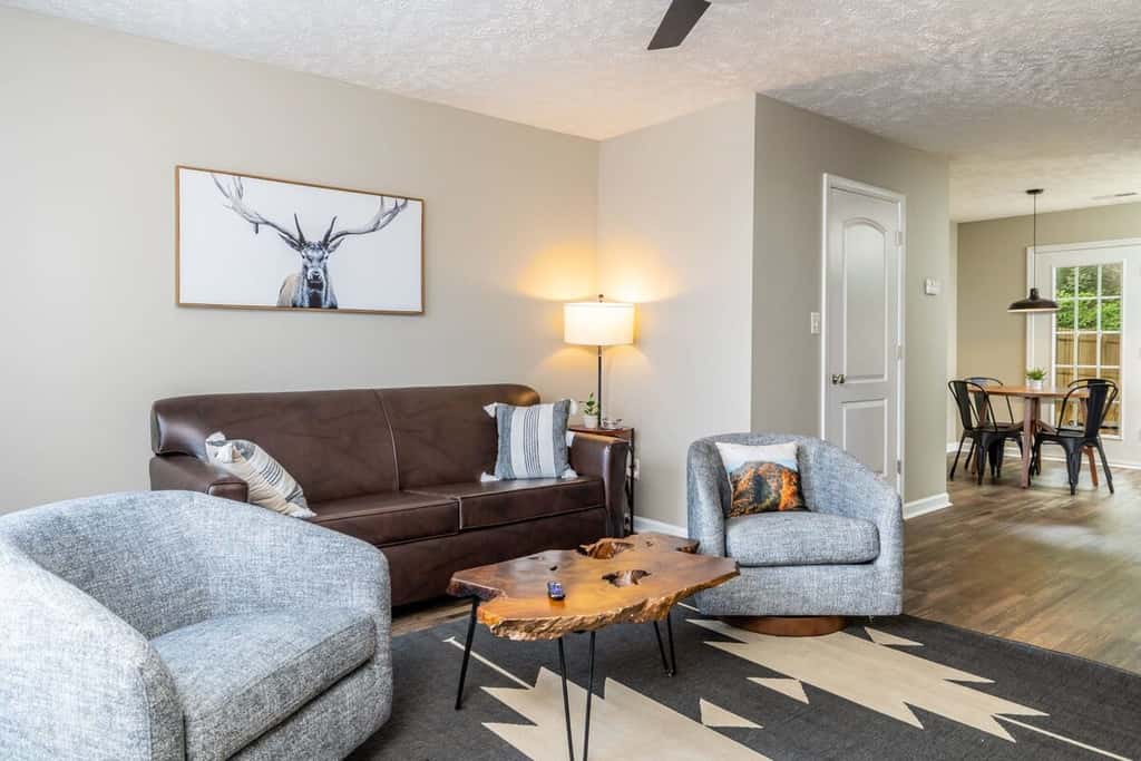 Game Room Fun, Hot Tub, Dollywood Nearby, Sleeps 8
